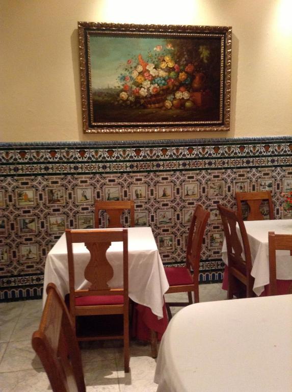 Hostal Sierpes Seville Exterior photo
