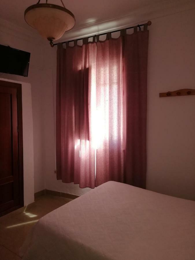 Hostal Sierpes Seville Exterior photo